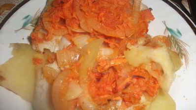 рыба под овощами в фольге