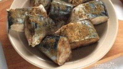 скумбрия в духовке с картошкой