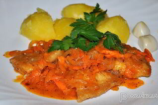 Тушеное филе тилапии