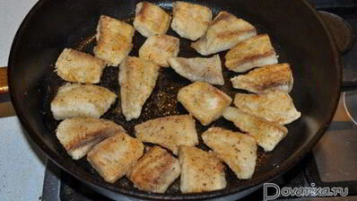 тушеное филе тилапии