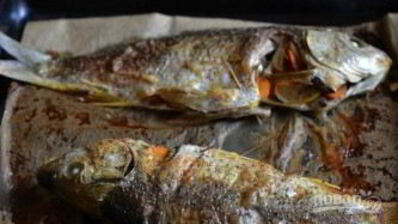 запекание карпа в духовке