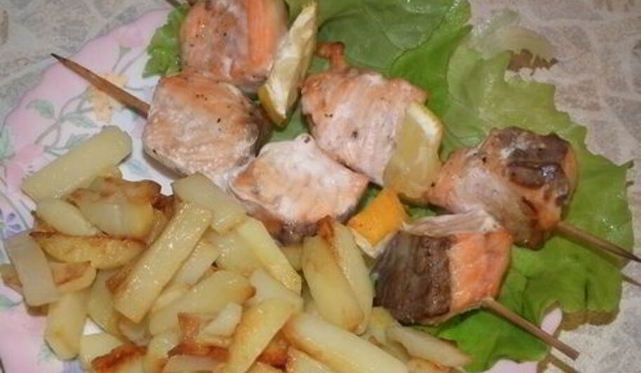 Рецепт домашнего шашлыка из семги с лимоном