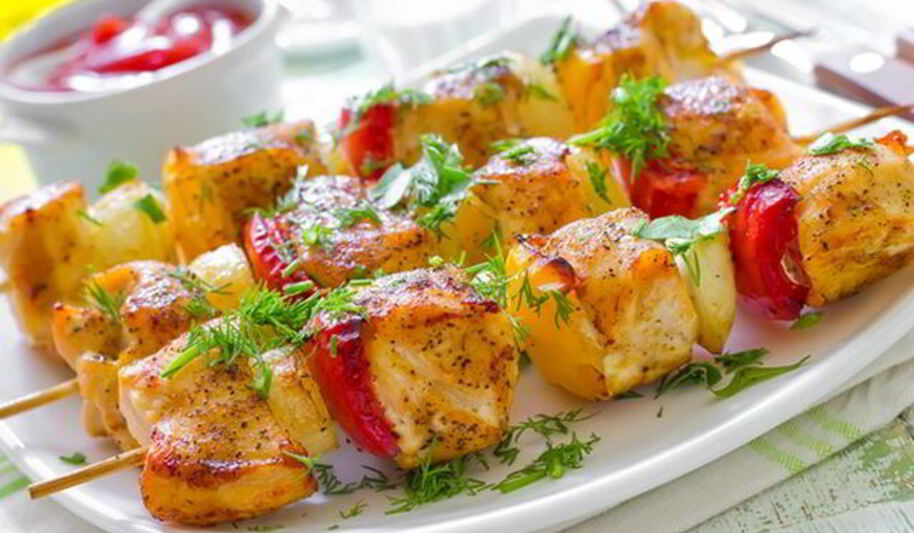 Рецепт куриного шашлыка с овощами