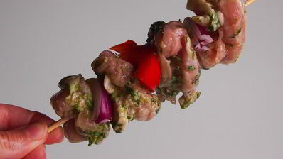 шашлычки из курицы в пряном маринаде