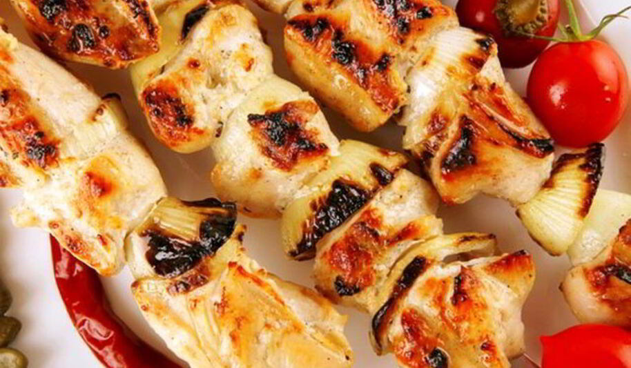 Рецепт шашлыка из курицы в лимонном маринаде с шафраном
