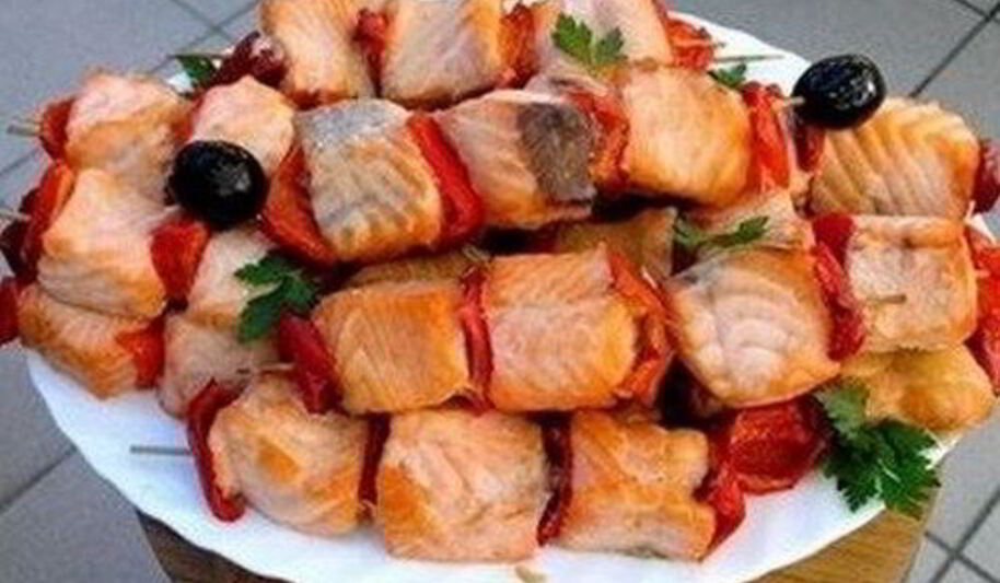 Рецепт шашлыка иза лососи с перцема чили