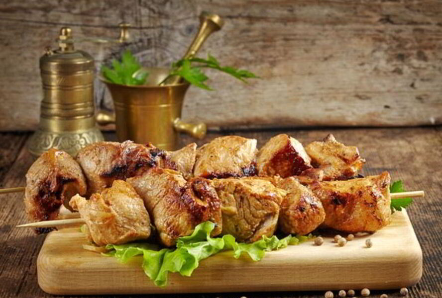 Шашлык из свинины в луковом маринаде