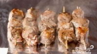 шашлык на шпажках в духовке