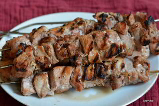 Свиной шашлык на красном вине