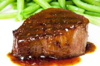 Говяжьи стейки в маринаде по-американски