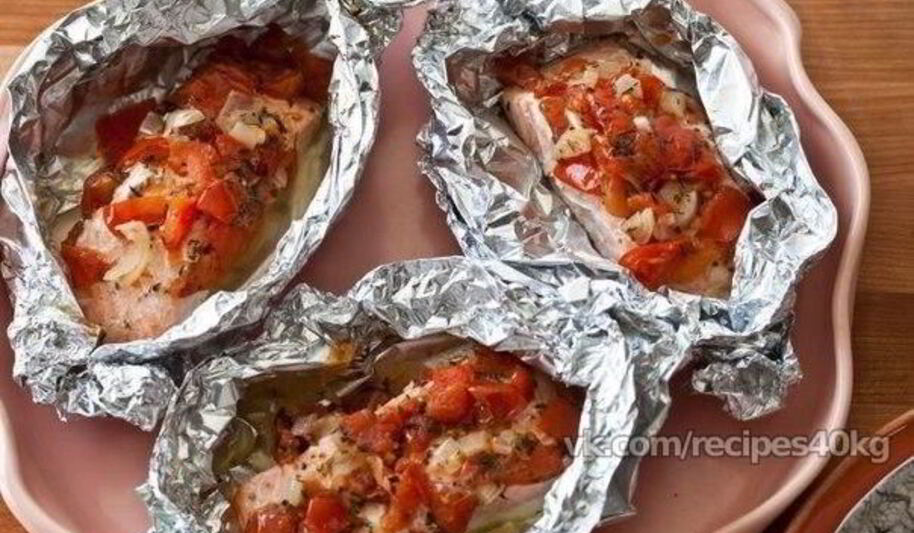 Рецепт рыбных стейков, запеченных в духовке и фольге