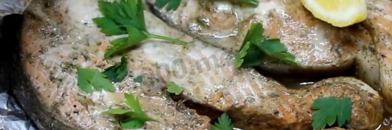 Стейк из кеты запеченной в духовке