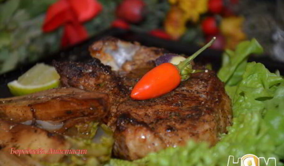 Рецепт стейка из свинины с цикорием