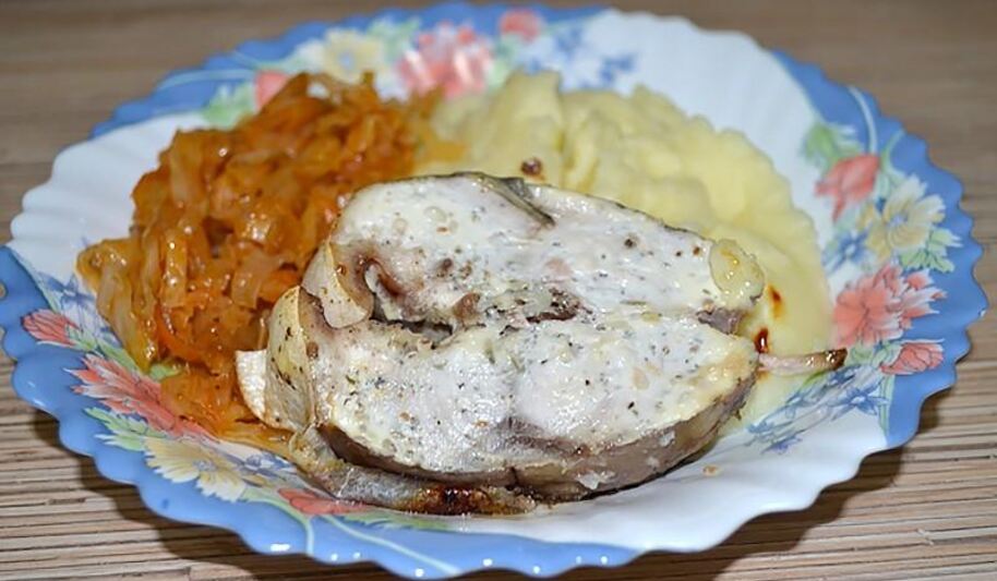 Рецепт стейка лакедры запеченный под сметаной