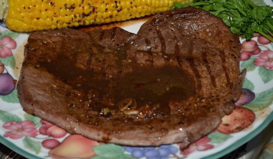 Рецепт стейков в бальзамической глазури