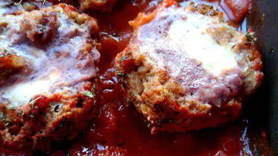 говяжьи тефтели с фасолью и моцареллой