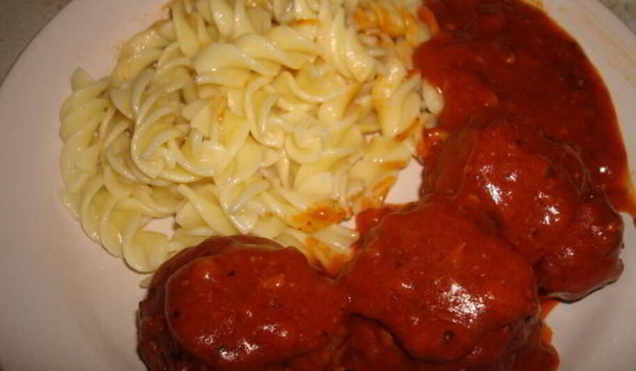 Рецепт итальянских тефтелей в томатном соусе