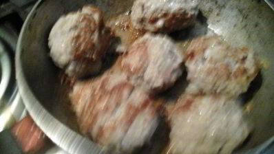 нежные говяжьи тефтели с белым соусом