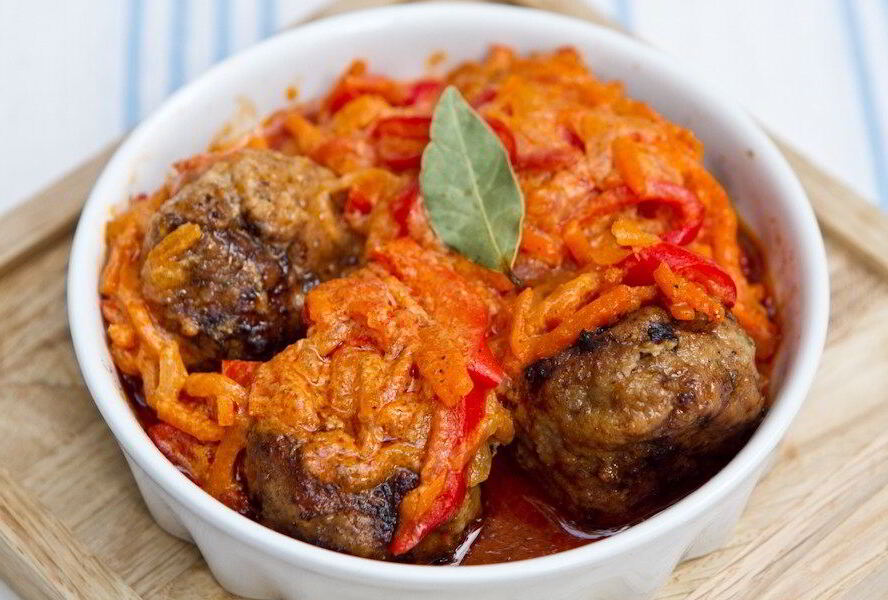 Тефтели по-гречески