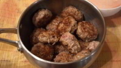 тефтели под соусом