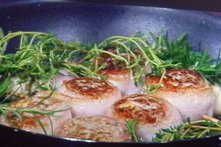 Тефтели в беконе с начинкой из моцареллы