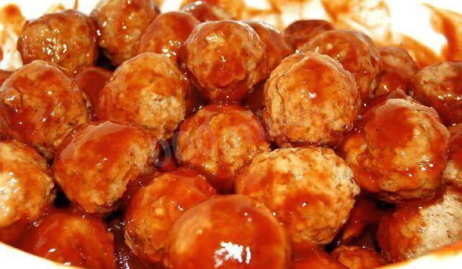 Рецепт тефтелей в сметанно томатном соусе в мультиварке