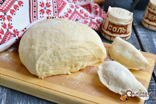 Тесто на кефире для вареников