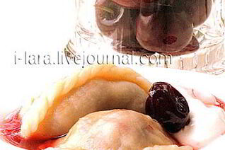 Вареники с черешней