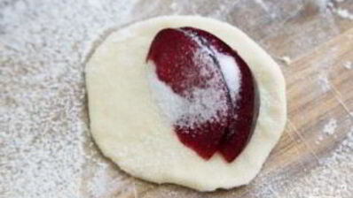 вареники со сливами