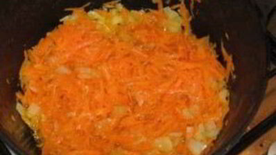 вкусное жаркое в горшочках