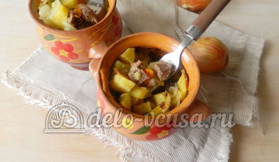 Рецепт жаркого из свинины в горшочках