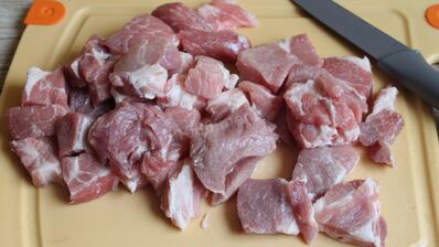 жаркое в мультиварке из свинины с картошкой