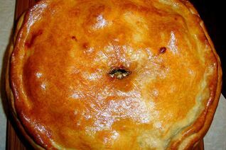 Жаркое в съедобном горшочке