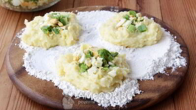 зразы картофельные с яйцом и луком