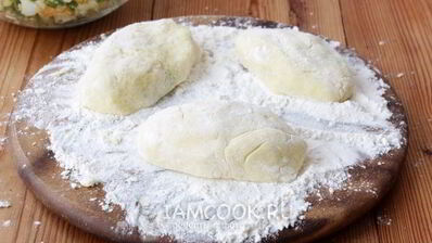 зразы картофельные с яйцом и луком