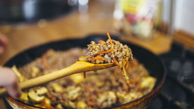 гречка с грибами и овощами