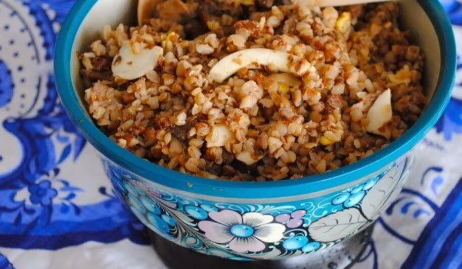 Рецепт гречки с грибами и яйцами
