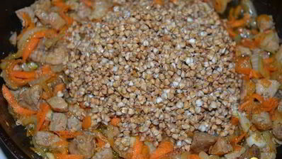 гречка с мясом в горшочке