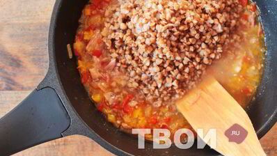 гречка с тушенкой