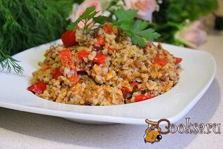 Гречневая каша с болгарским перцем и фаршем