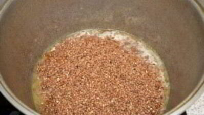 гречневая каша с тушенкой