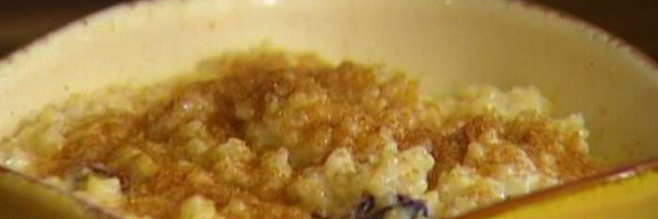 Каша пшенная с изюмом