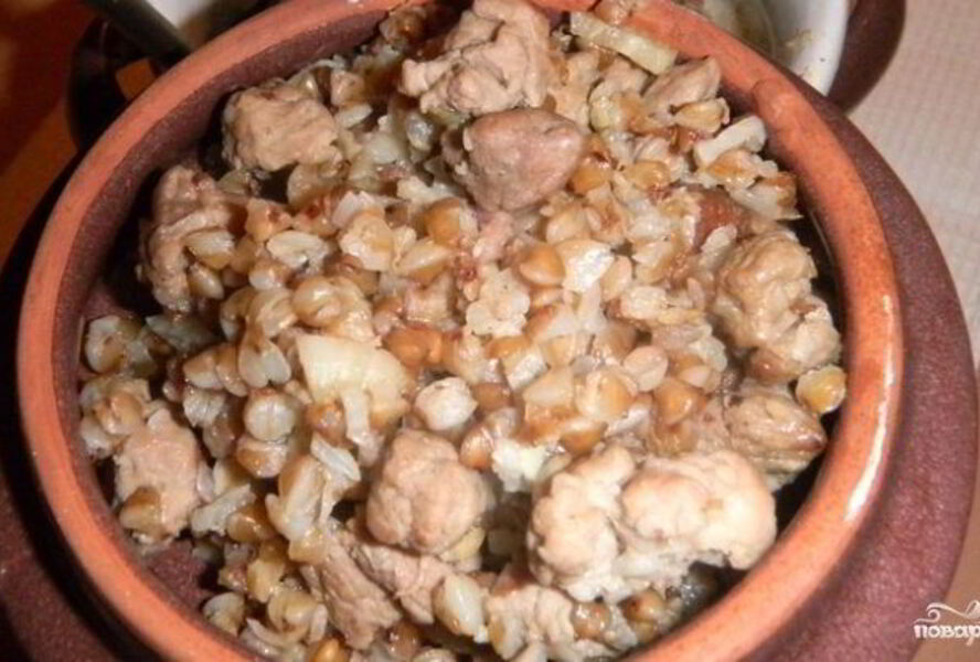 Каша в горшочке со свининой