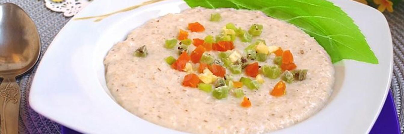 Ячневая каша в мультиварке на молоке