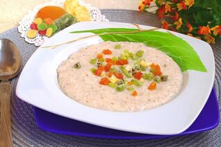 Ячневая каша в мультиварке на молоке