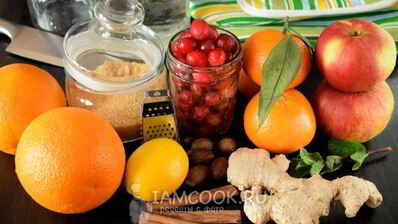 безалкогольный клюквенный пунш