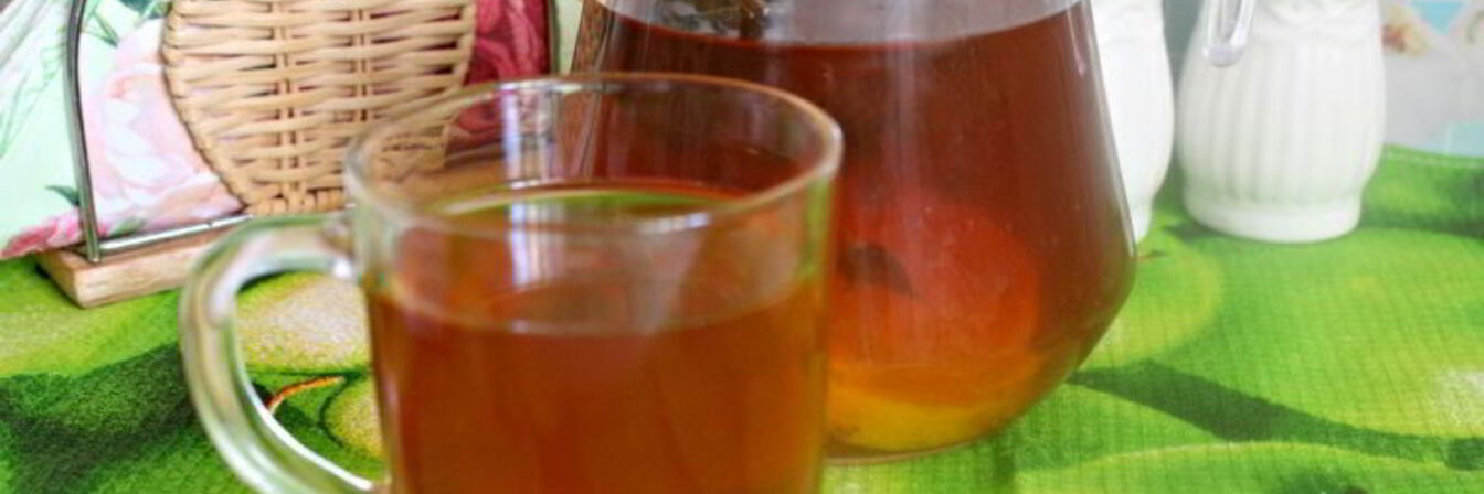 Холодный чай с мятой, имбирем и лимоном