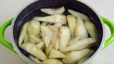 груши дольками в медовом сиропе