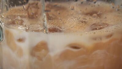 кофе с мороженым