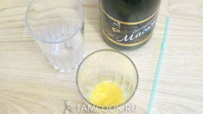 коктейль беллини с шампанским